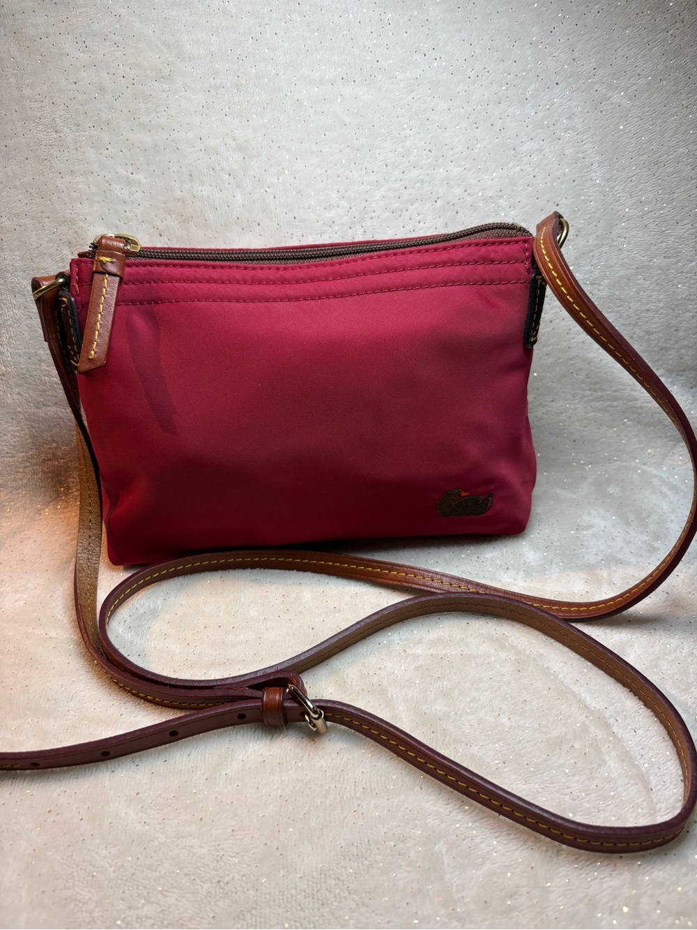 Dooney & Bourke Red Nylon Crossbody Bag Leather Strap Duck Logo - Picture 14 of 16